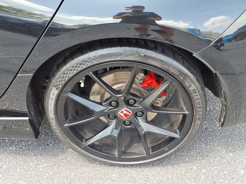 Used 2024 Honda Civic Type R image 10