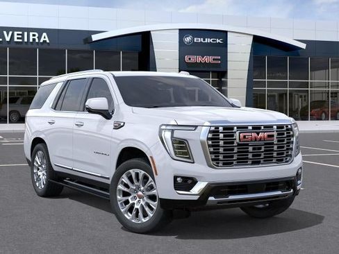 New 2026 GMC Yukon Denali w/ Denali Reserve Package AWD/4WD image 7