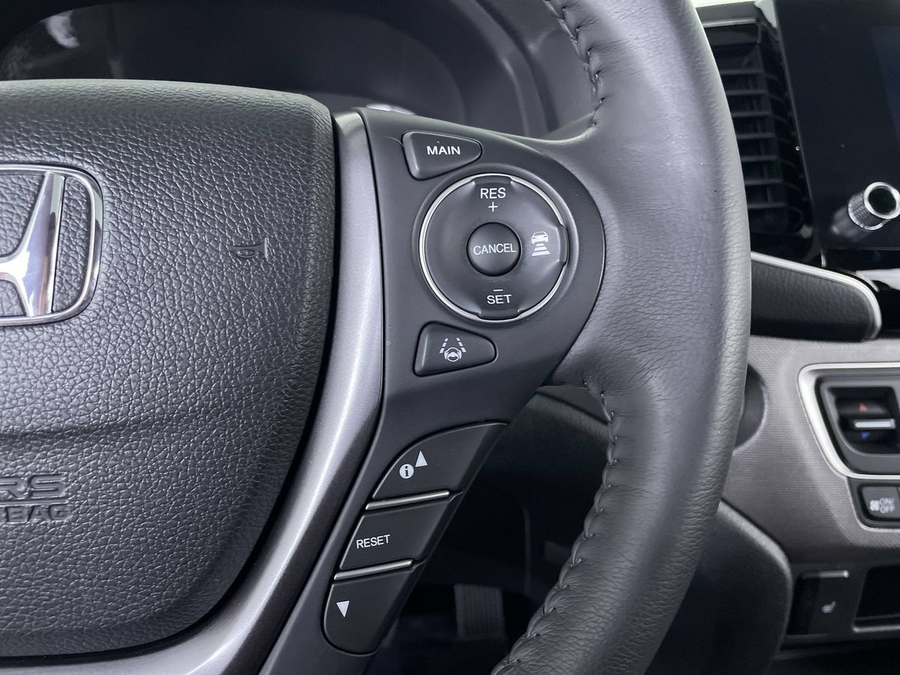 Used 2023 Honda Ridgeline RTL image 27
