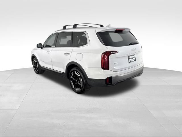 Certified 2025 Kia Telluride S AWD/4WD image 9