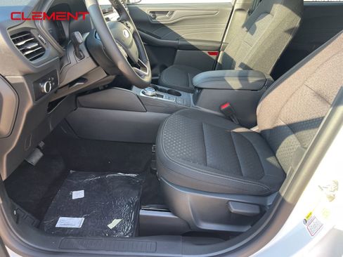 New 2025 Ford Escape Active w/ Cold Weather Package image 32