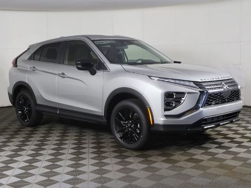 New 2026 Mitsubishi Eclipse Cross LE AWD/4WD image 2