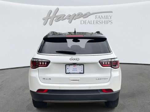 Used 2024 Jeep Compass Limited image 33