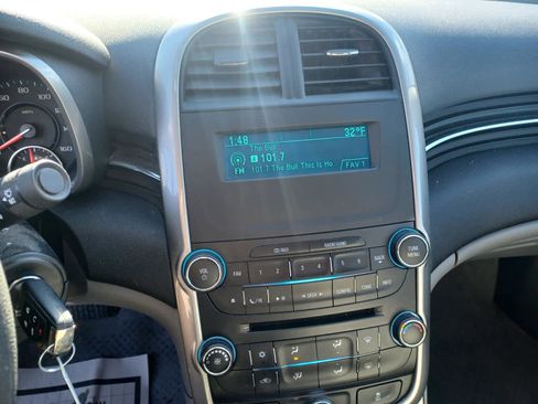 Used 2014 Chevrolet Malibu LS w/ Protection Package image 10