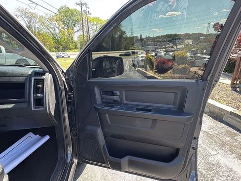 Used 2021 RAM 1500 Tradesman w/ Chrome Plus Package image 13