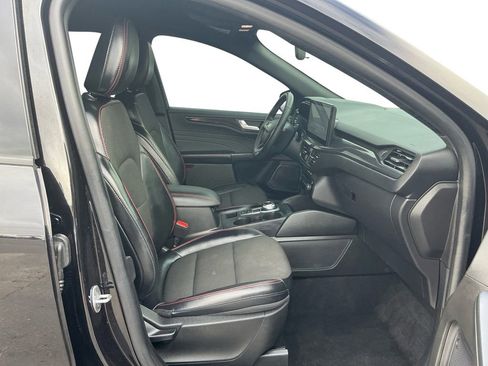Certified 2023 Ford Escape ST-Line w/ Tech Pack #1 FWD image 22