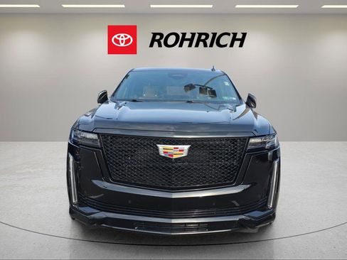 Used 2023 Cadillac Escalade Sport w/ Touring Package image 2