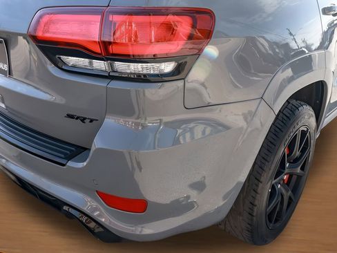 Used 2020 Jeep Grand Cherokee SRT AWD/4WD image 8