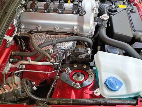 Used 2020 MAZDA MX-5 Miata Sport RWD image 74