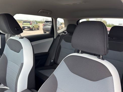 New 2026 Volkswagen Taos S FWD image 11