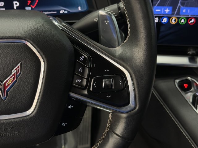 Used 2022 Chevrolet Corvette Stingray Preferred Conv w/ Z51 Performance Package RWD image 19
