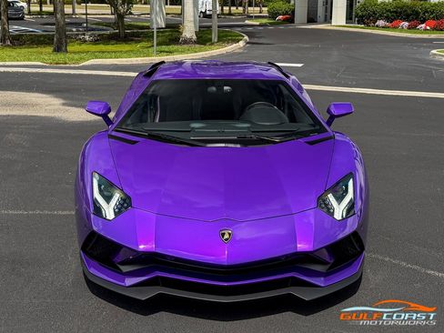 Used 2018 Lamborghini Aventador S AWD/4WD image 7