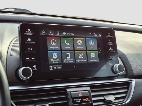 Used 2021 Honda Accord Touring image 10