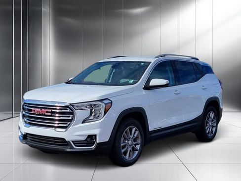 Used 2024 GMC Terrain SLT image 22