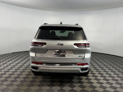 Used 2023 Jeep Grand Cherokee L Overland AWD/4WD image 9