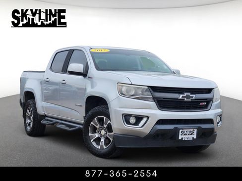 Used 2017 Chevrolet Colorado Z71 AWD/4WD image 1
