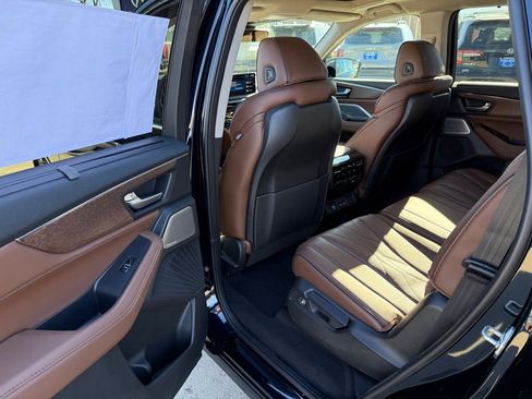 New 2026 Acura MDX w/ Advance Package image 13