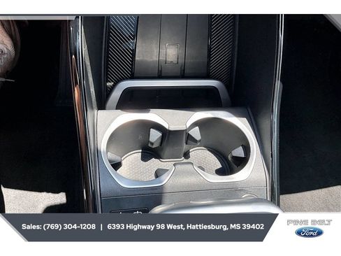 Used 2025 BMW X1 xDrive28i AWD/4WD image 23