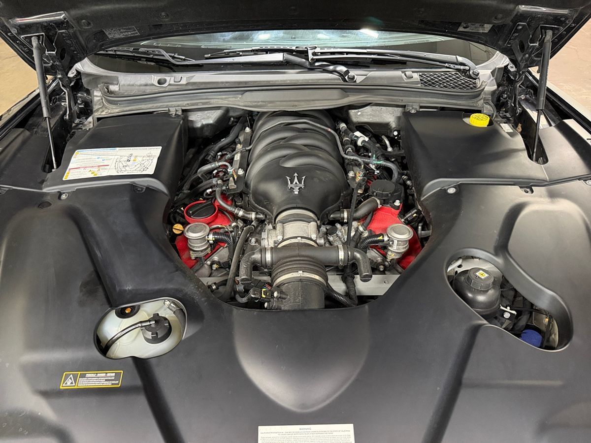Used 2018 Maserati GranTurismo MC RWD image 19