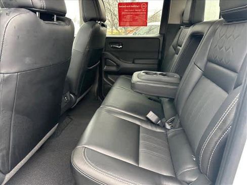 Certified 2025 Nissan Frontier SL image 14