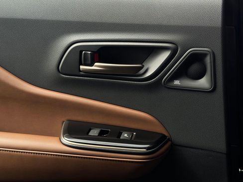 New 2026 Toyota Crown Signia AWD/4WD image 33