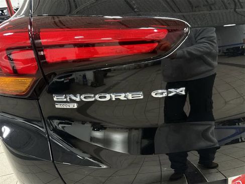 Used 2021 Buick Encore GX Preferred w/ Cold Weather Comfort Package image 25