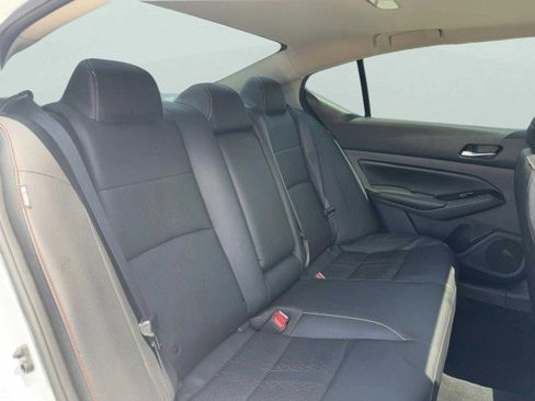 Used 2023 Nissan Altima 2.5 SR w/ SR Premium Package image 27