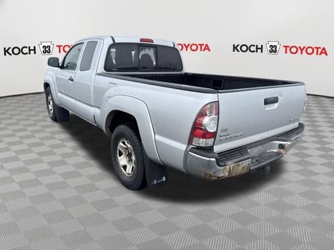 Used 2010 Toyota Tacoma 4x4 Access Cab V6 image 6