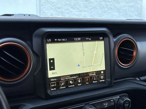 Used 2022 Jeep Gladiator Mojave w/ Trailer Tow Package image 20