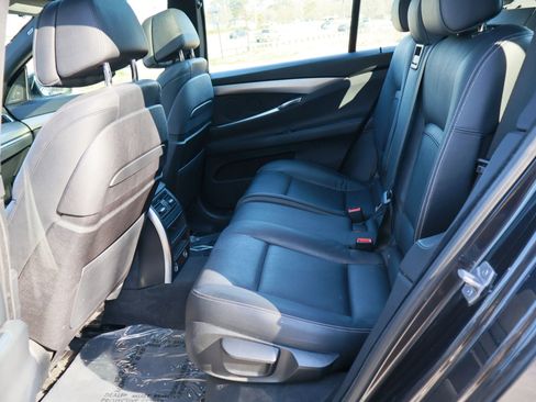 Used 2014 BMW 550i Gran Turismo xDrive 550i Gran Turismo xDrive Sedan image 21