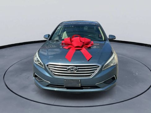 Used 2017 Hyundai Sonata Sport FWD image 2