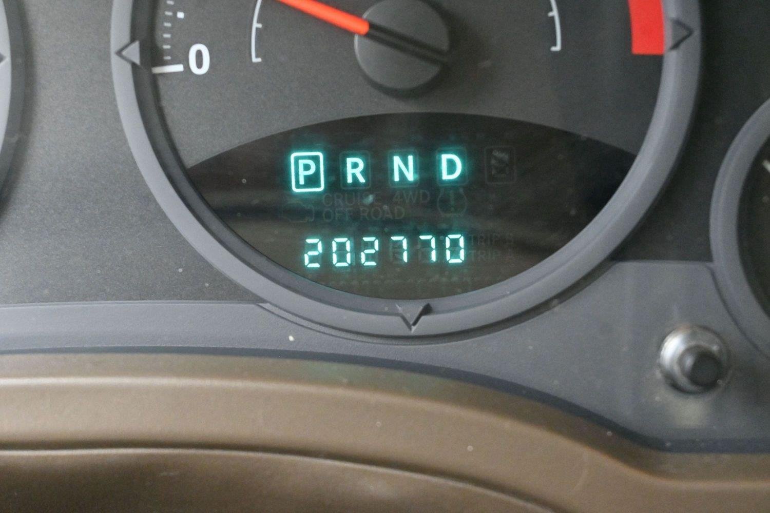 Used 2008 Jeep Patriot Sport FWD image 16
