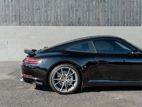 Used 2019 Porsche 911 Carrera image 12