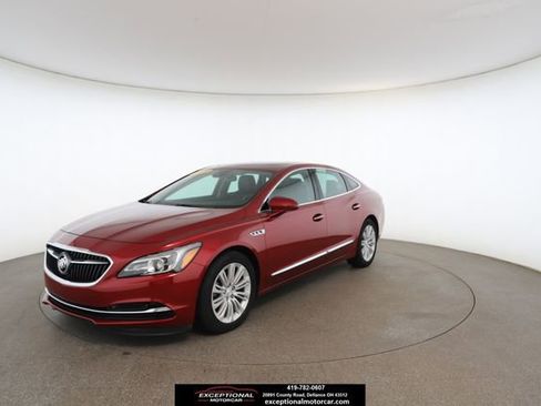 Used 2018 Buick LaCrosse Premium w/ Sun and Shade Package image 4