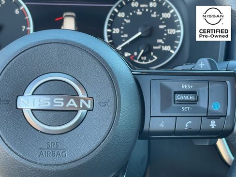 Certified 2023 Nissan Rogue SV image 23