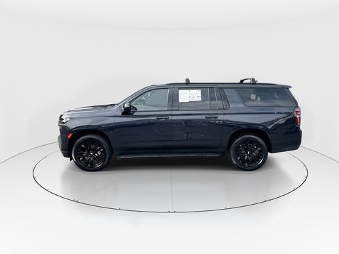 Used 2023 Chevrolet Suburban RST AWD/4WD image 5