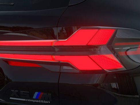 New 2026 BMW X5 M Competition w/ Executive Package AWD/4WD image 32