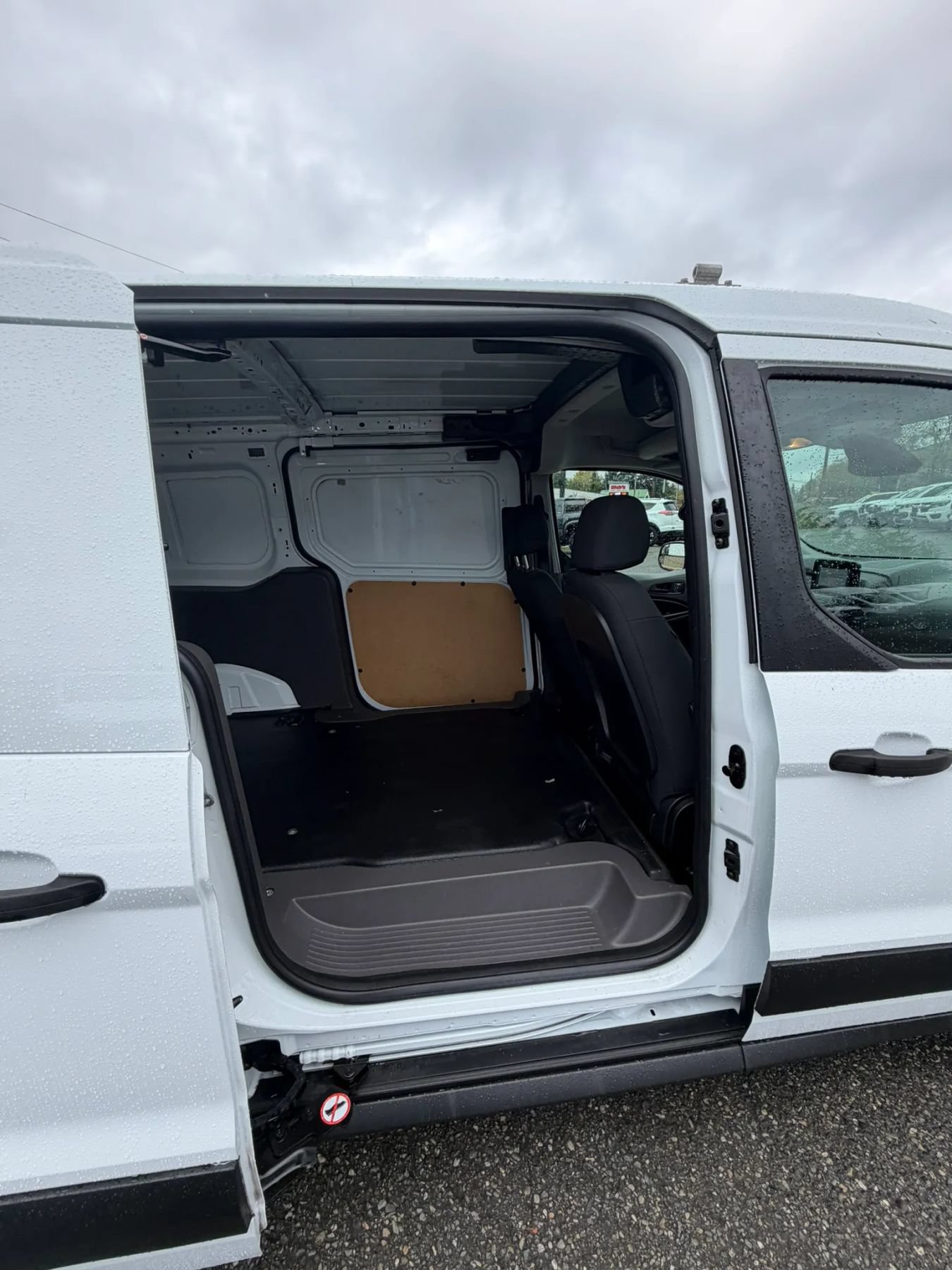 Used 2020 Ford Transit Connect XL w/ CNG/LPG Engine Prep Package FWD image 22