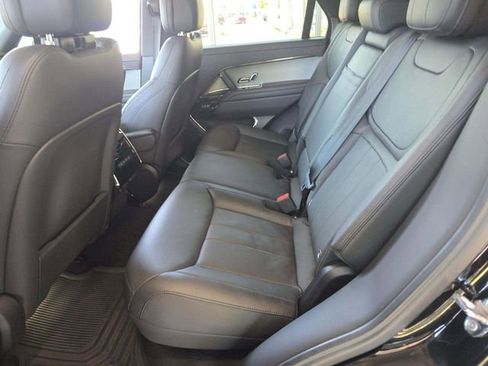 Used 2024 Land Rover Range Rover Sport SE AWD/4WD image 5