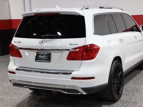 Used 2016 Mercedes-Benz GL 450 4MATIC w/ Premium I Package image 31