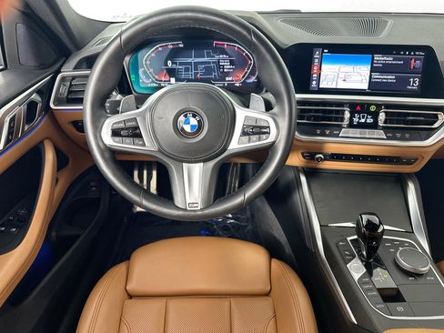 Used 2022 BMW 430i Coupe w/ M Sport Package image 22