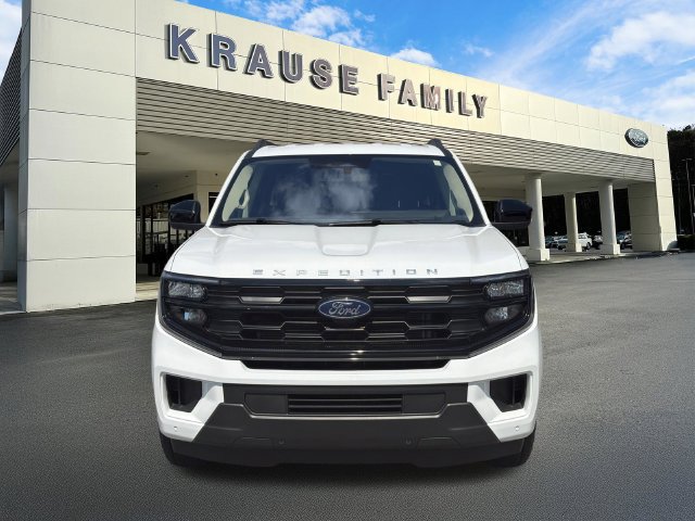 Certified 2025 Ford Expedition Max Active RWD image 2