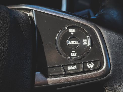 Used 2017 Honda CR-V EX-L image 15