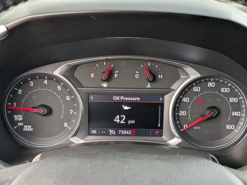 Used 2019 Chevrolet Equinox LT w/ Sun & Navigation Package image 10