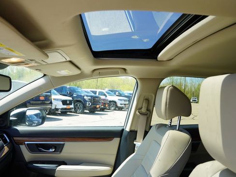 Used 2019 Honda CR-V EX-L image 5