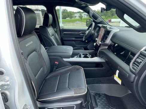 New 2026 RAM 1500 Laramie w/ Night Edition image 32