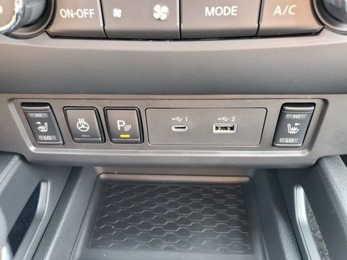 New 2026 Nissan Frontier SV w/ SV Convenience Package image 17