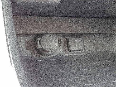 Used 2022 Toyota RAV4 LE image 23