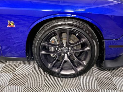 Used 2020 Dodge Challenger R/T Scat Pack w/ Plus Package RWD image 10