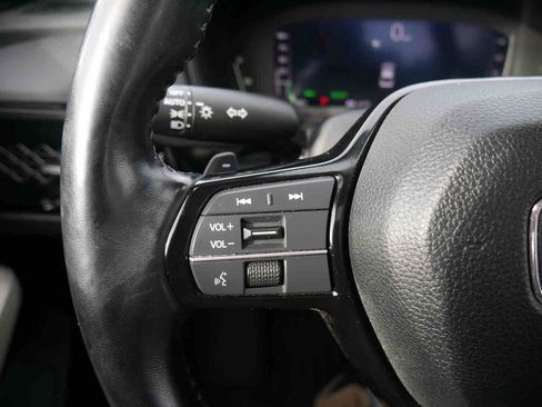 Used 2024 Honda Accord Touring image 39